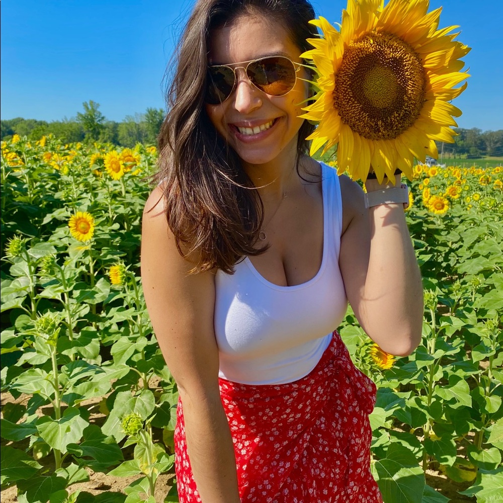 Meet your Posher, Esther